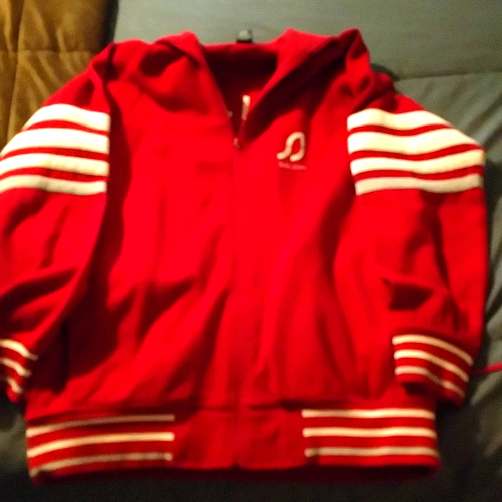 Sean John Sweat Shirt.